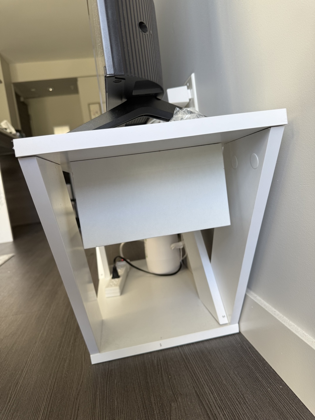 TV Stand - photo 4