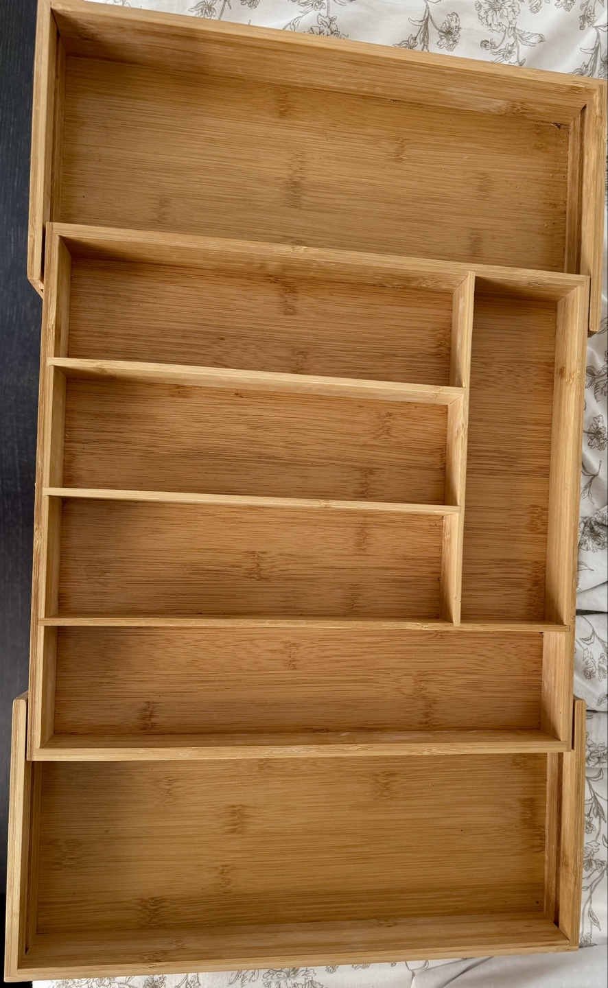 Adjustable Bamboo Cutlery Organizer