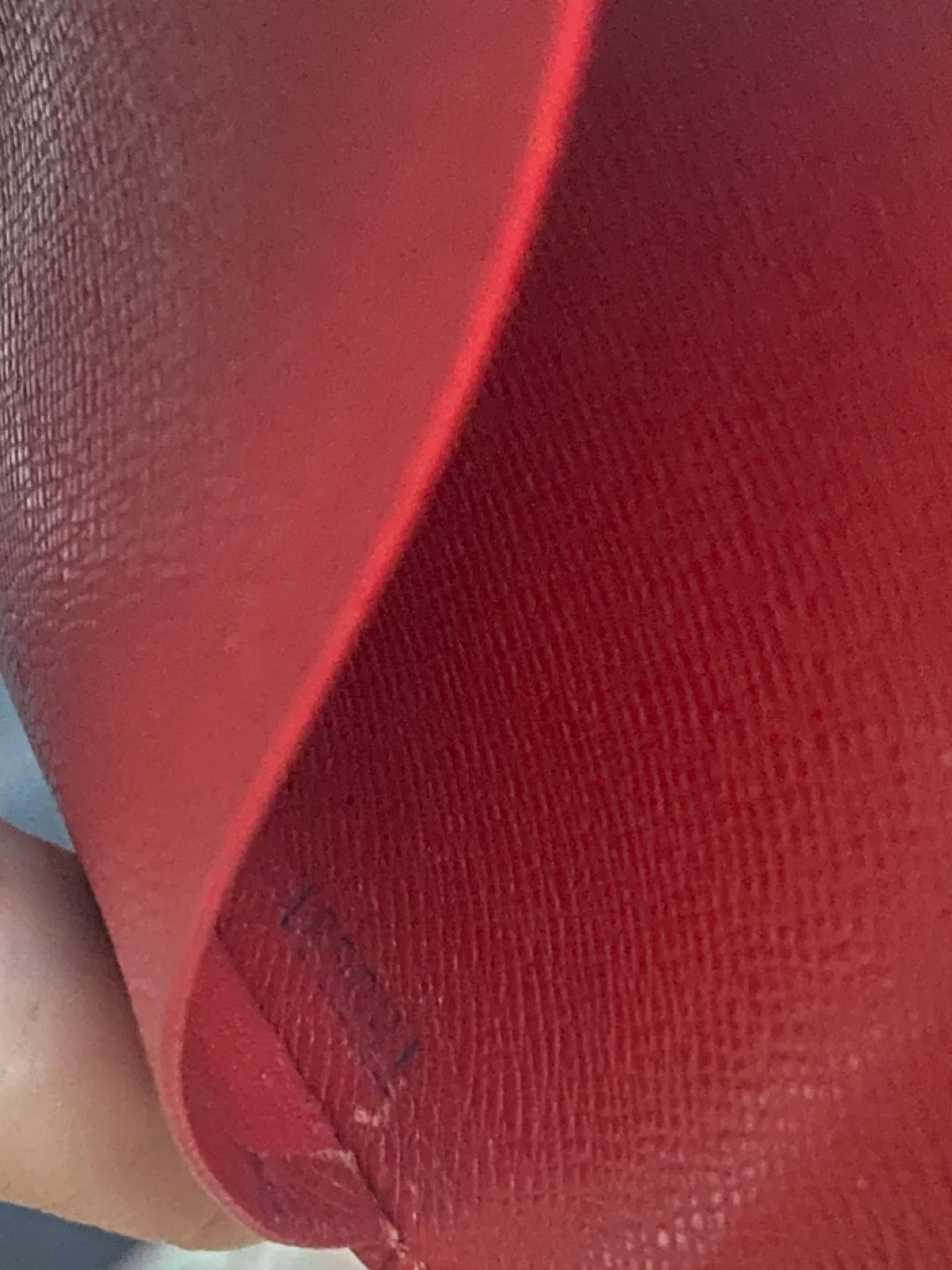 Authentic Louis Vuitton Epi Red Leather Card Holder image indicator(4)