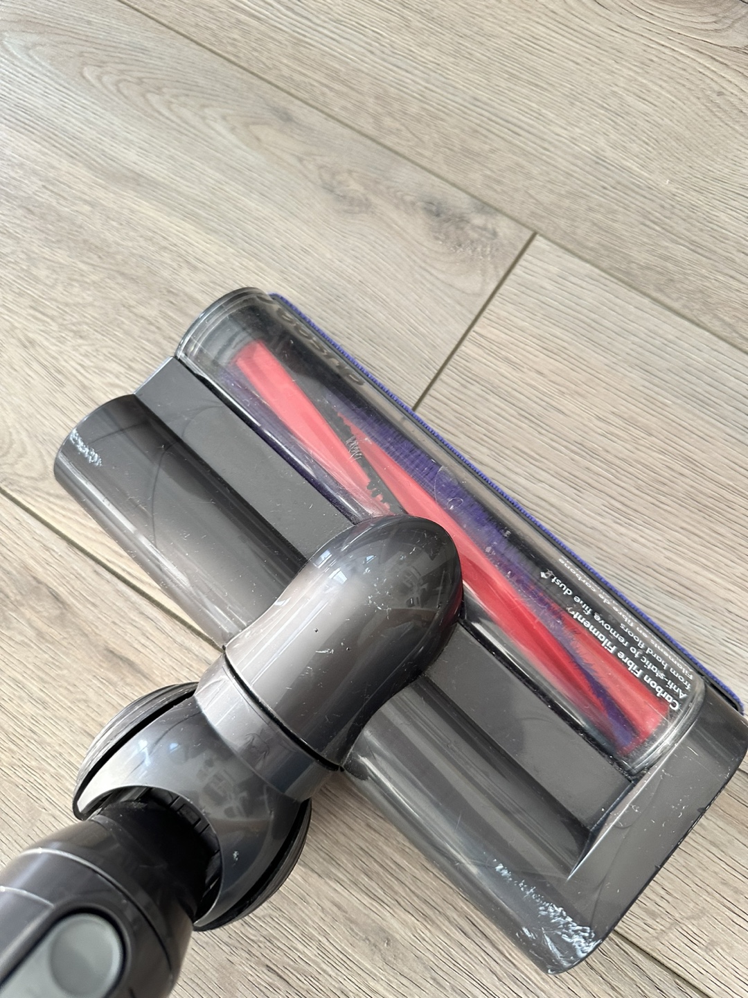 Dyson V6 Cordless Slim Vacuum Cleaner - photo 5
