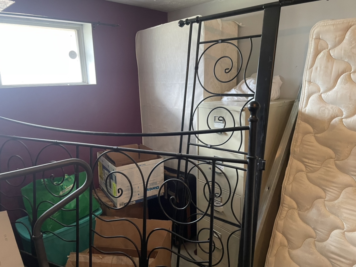 IKEA king Bed Mattress/frame/slats - photo 4