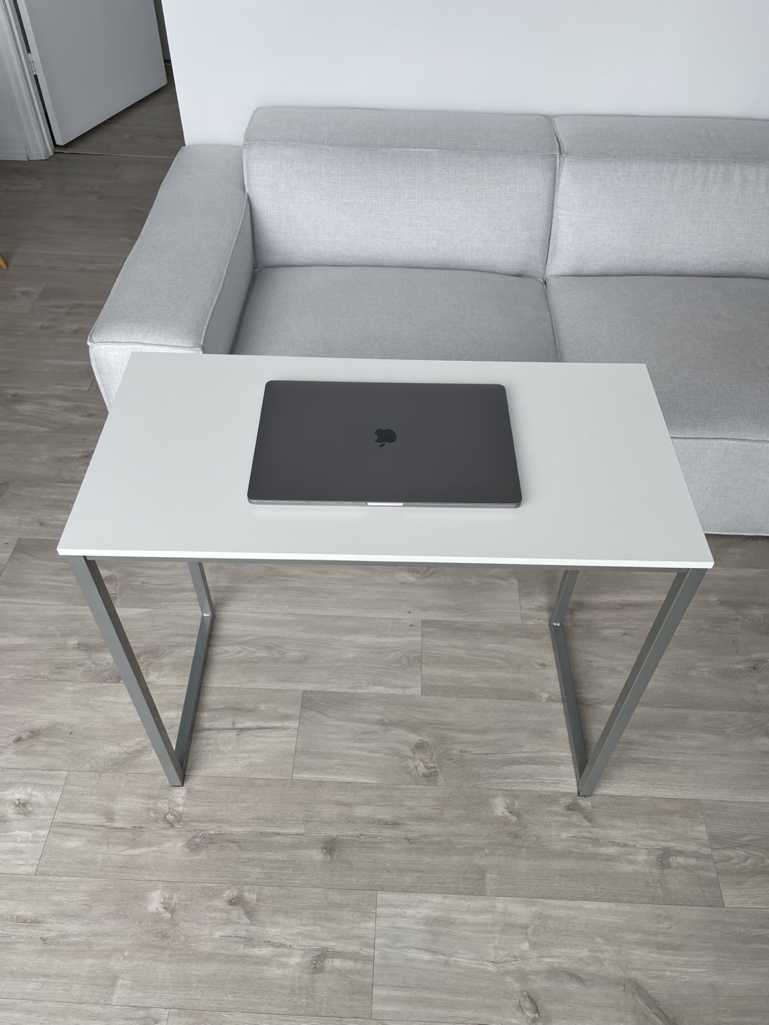 Home Office 32-Inch Computer Desk – Modern & Versatile - photo 2