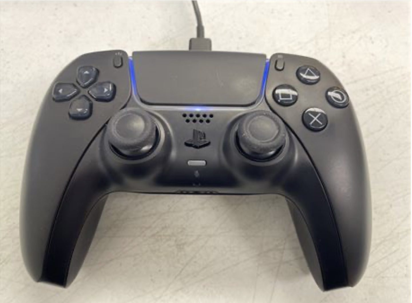 PS5 DualSense Wireless Controller – Black (Lightly Used) - photo 2
