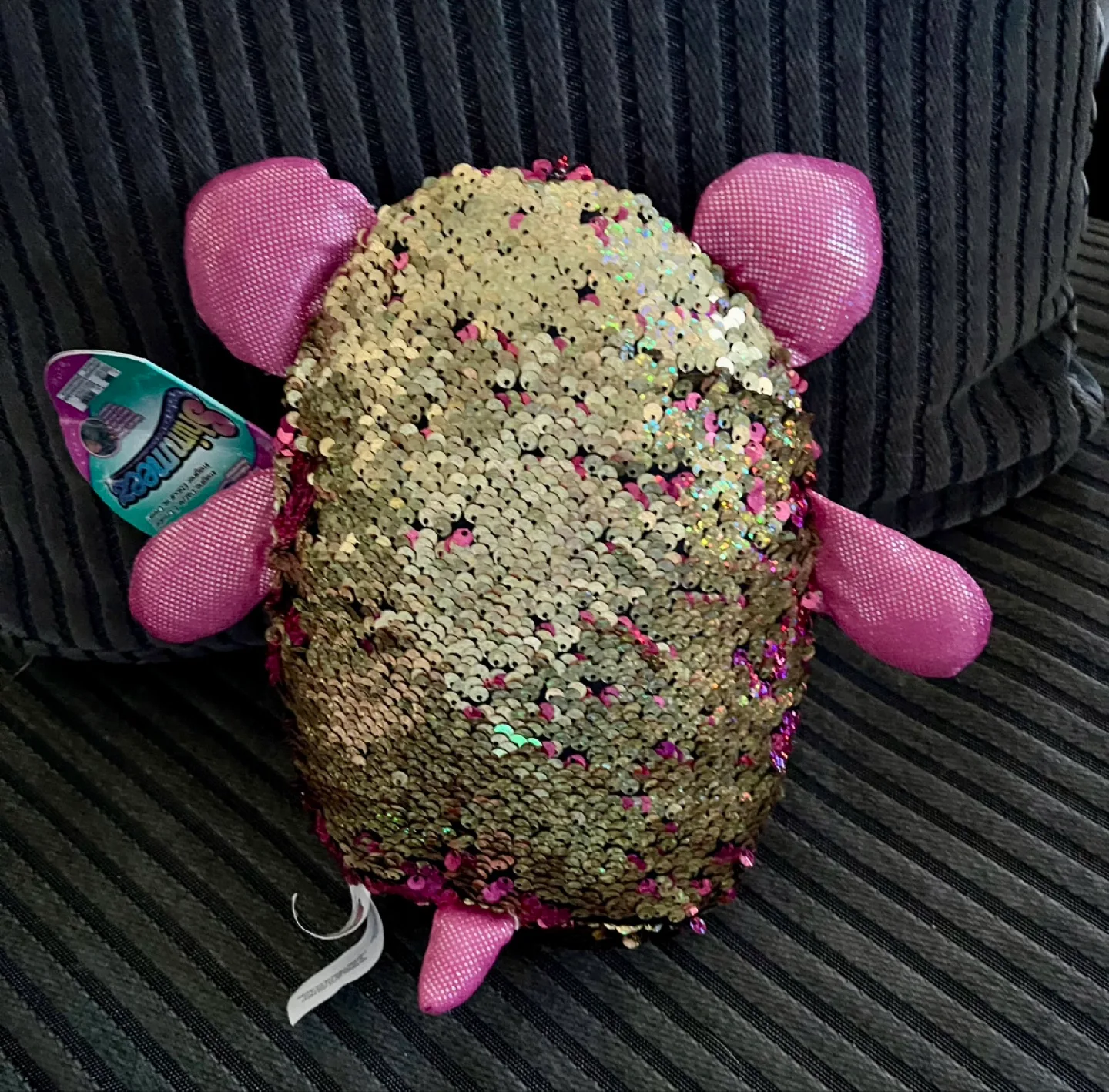 Shimmering Pink Pig Reversible Plush Toy image indicator(3)