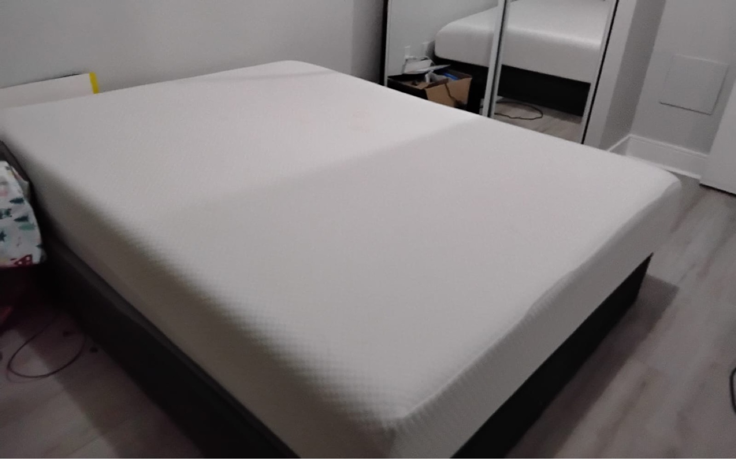 Queen Mattress with Foundation - photo 4