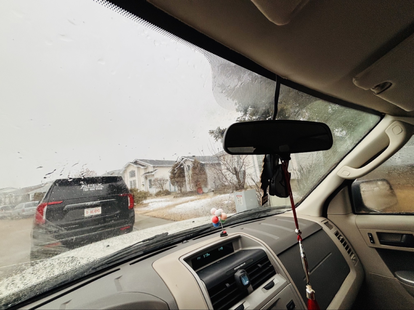 2010 Ford Escape - White SUV - photo 3