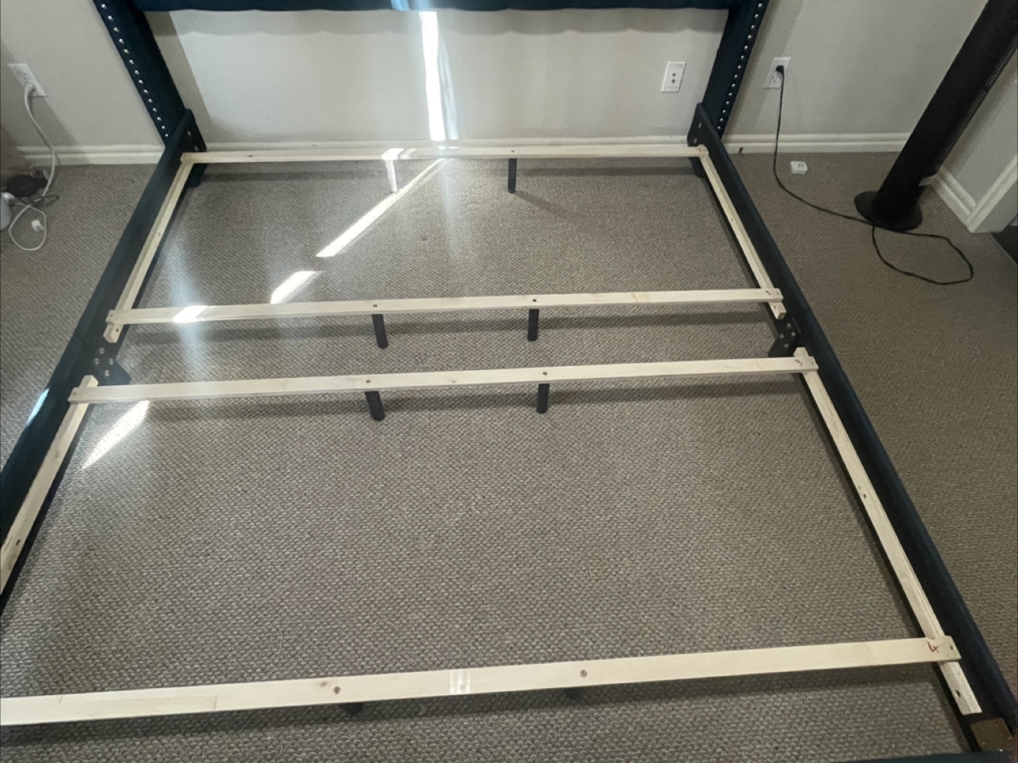 King Size Upholstered Bed Frame - photo 5