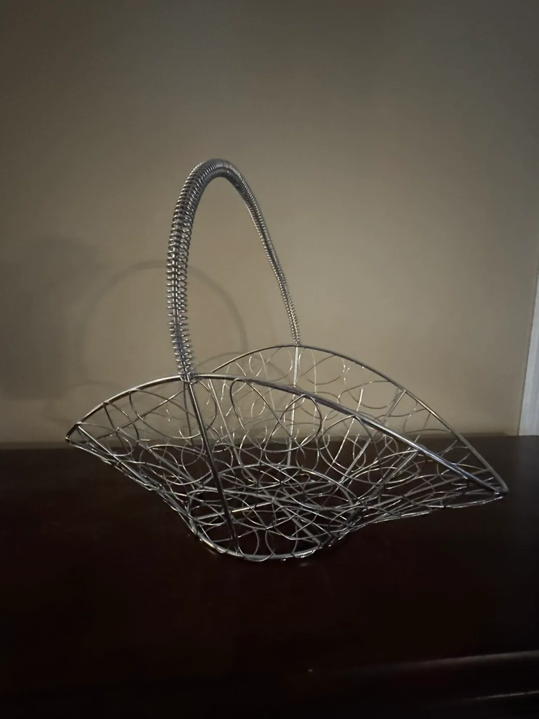 Silver Wire Basket thumbnail