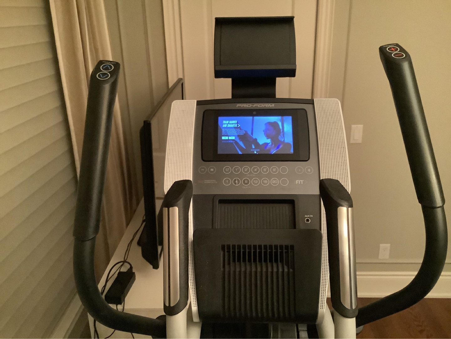 Gym elliptical - Long Strides - photo 3