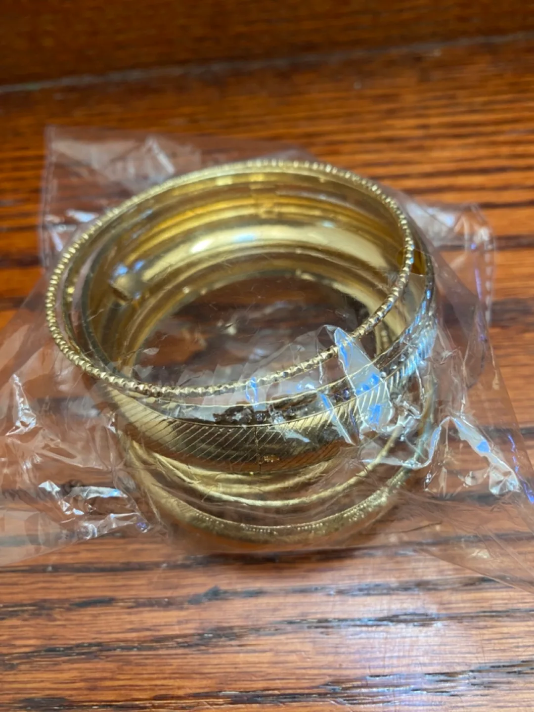 Gold Bangles Set of 8 image indicator(3)