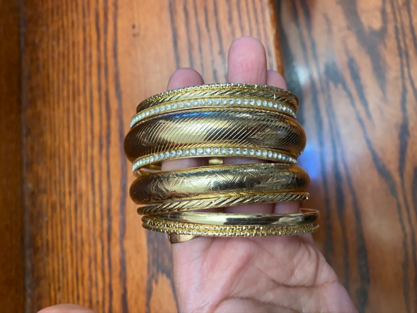 Gold Bangles Set of 8 image indicator(2)