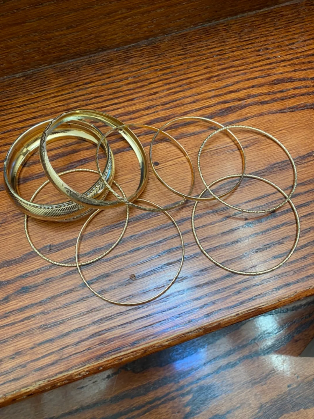 Gold Bangles Set of 8 image indicator(4)