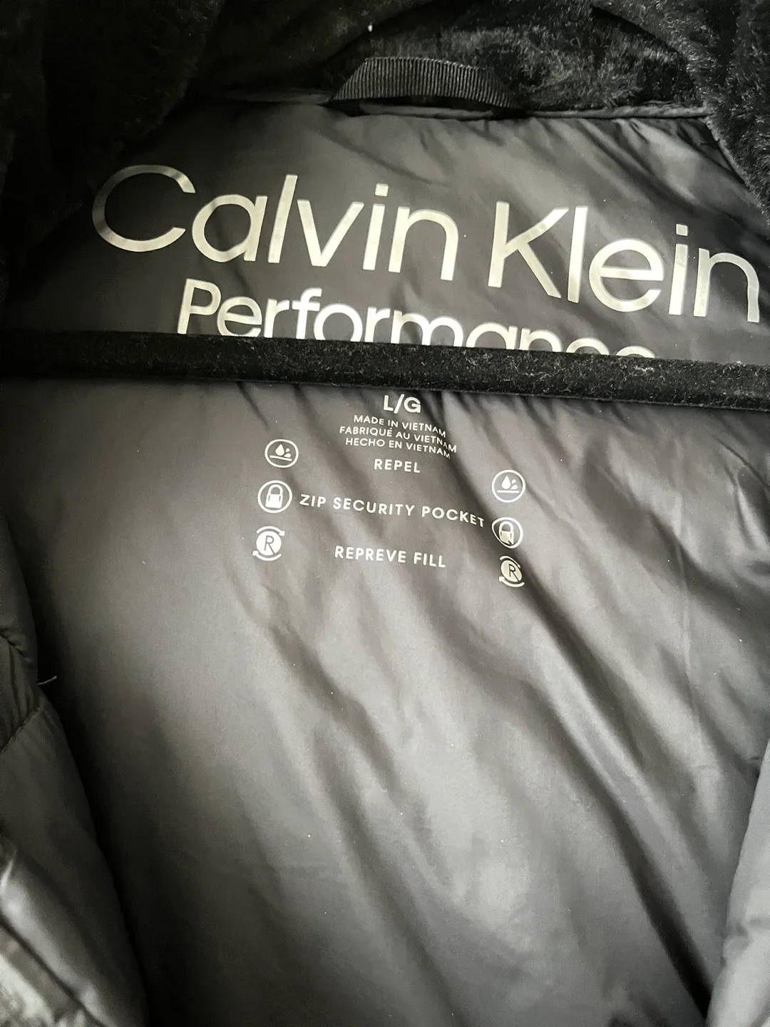 Calvin Klein Performance Black Puffer Jacket Size L/G image indicator(2)