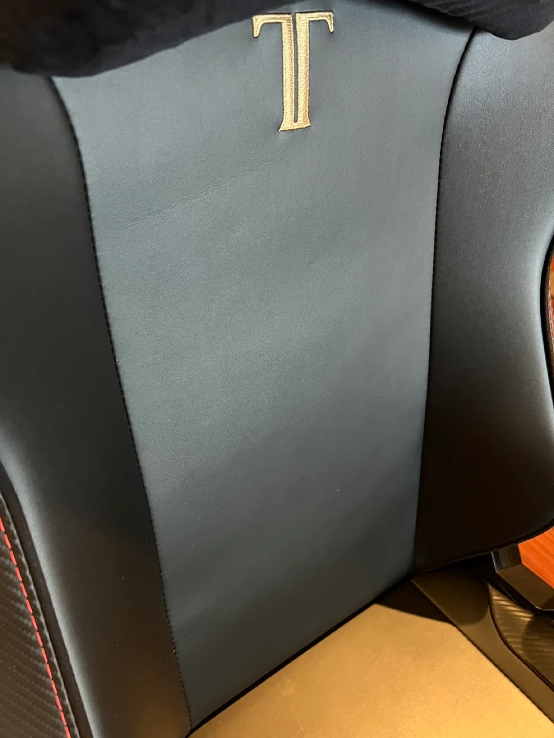 Secretlab Titan XXS size Gaming Chair image indicator(7)