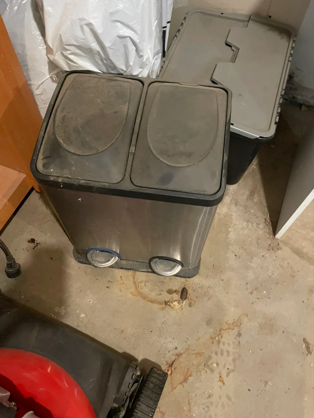 #freecycle Two bag garbage can thumbnail