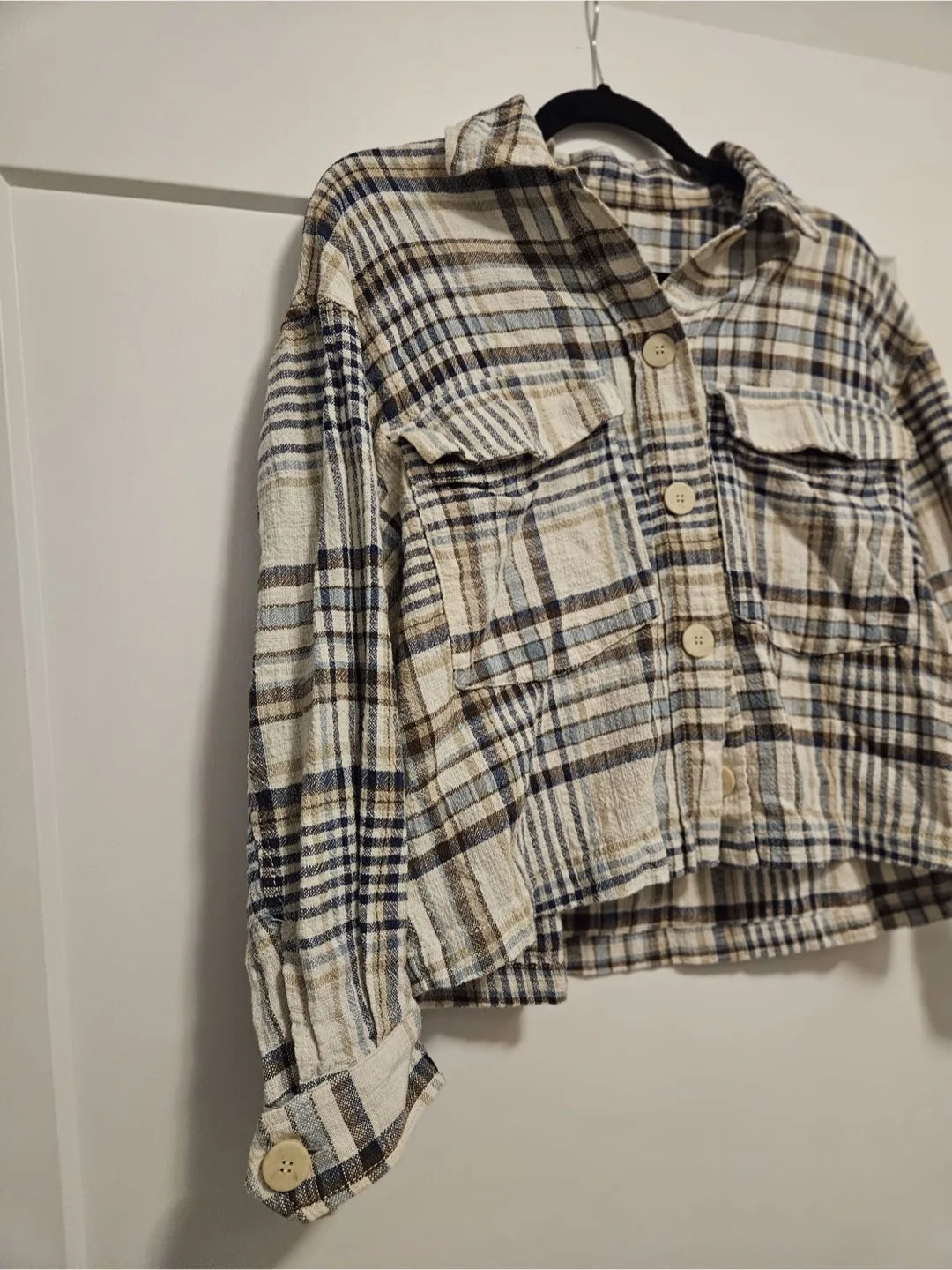 Cropped Plaid Button-Up Shirt image indicator(3)