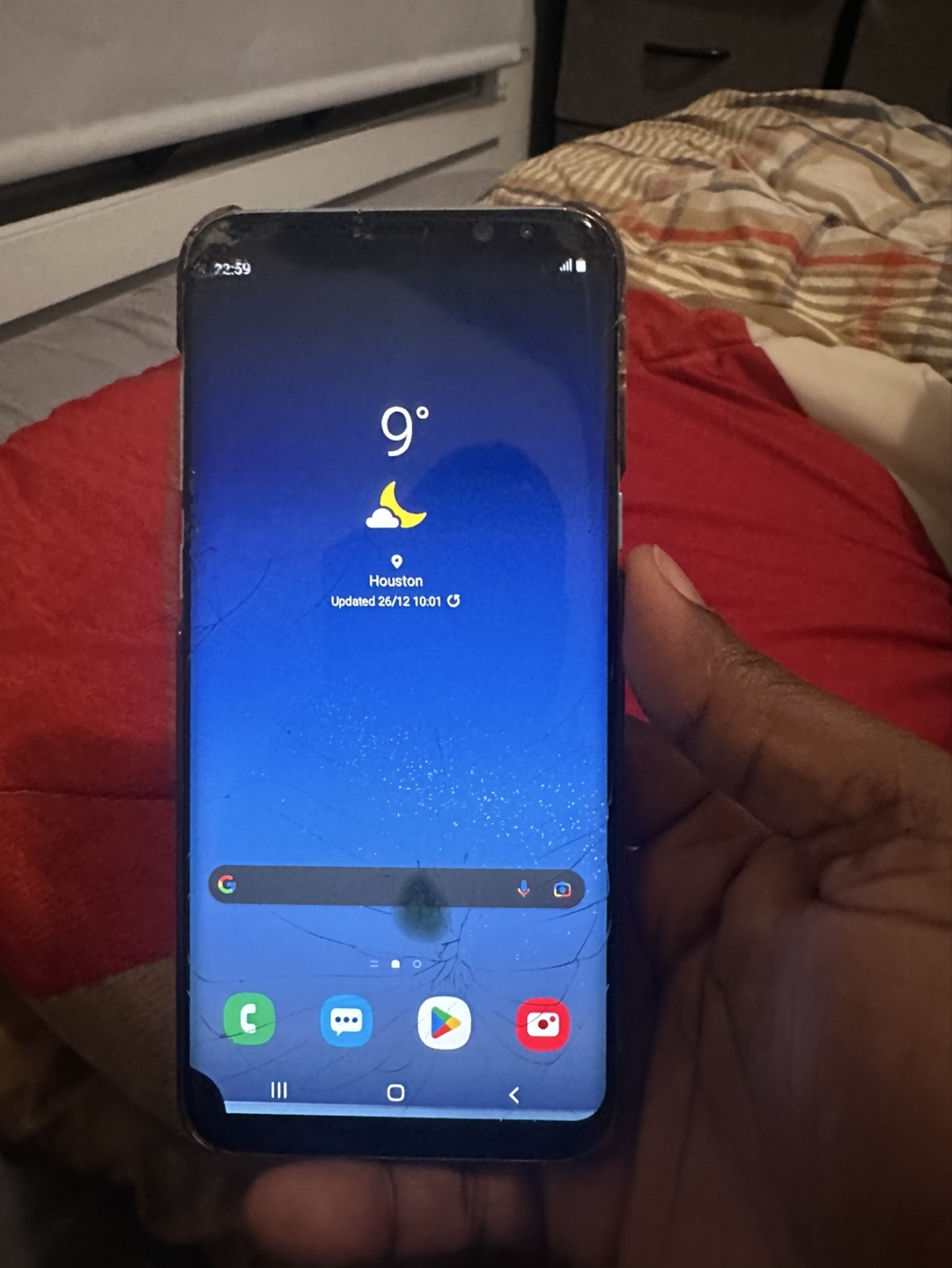Samsung Galaxy S8 Duos - Cracked Screen