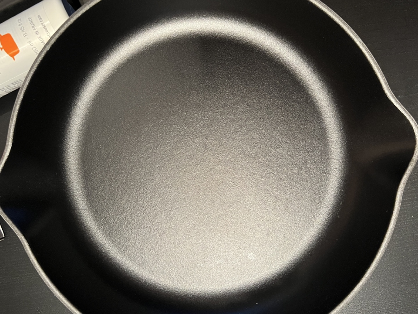 Le Creuset 30cm Cast Iron Skillet - Grey - photo 3