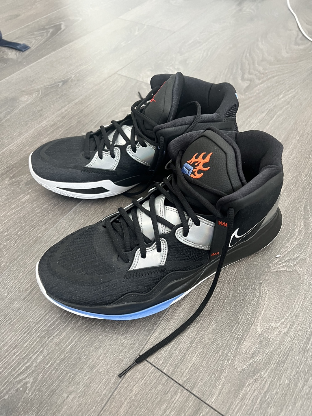 Nike Kyrie 8 EP Basketball Shoes - Size 10.5 - photo 3