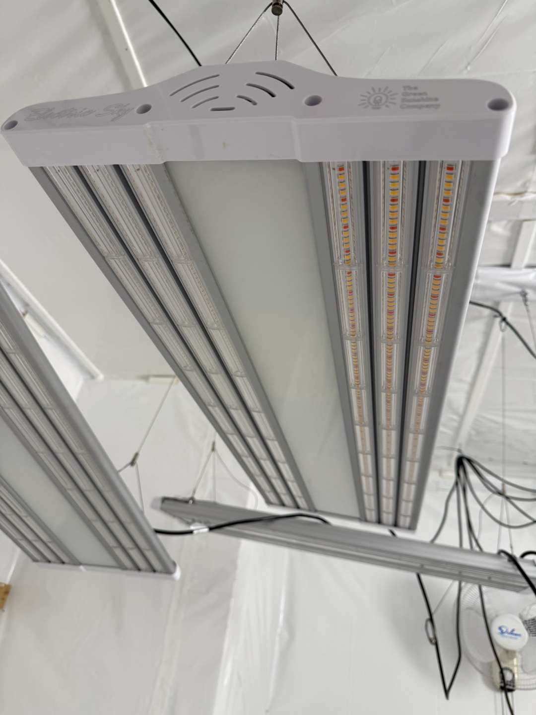Electric Sky V3 Wideband LED Grow Light System