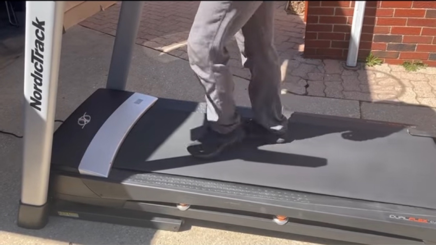 NordicTrack T 6.5 S Treadmill - SpaceSaver Design - photo 3