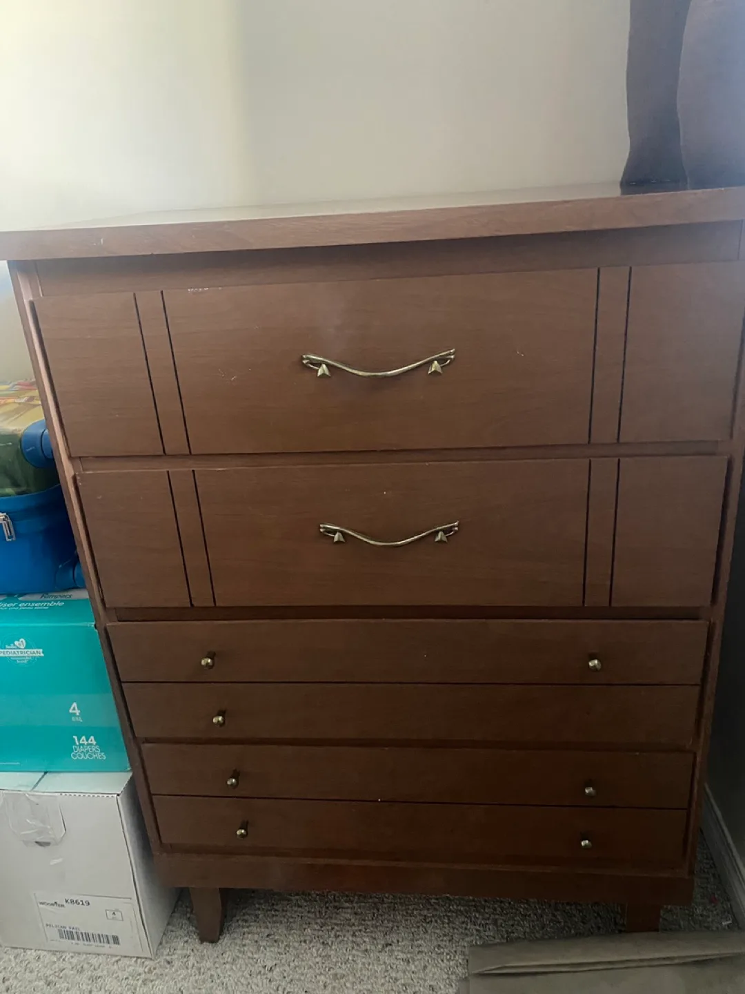 Vintage Mid-Century Modern Chest of Drawers thumbnail