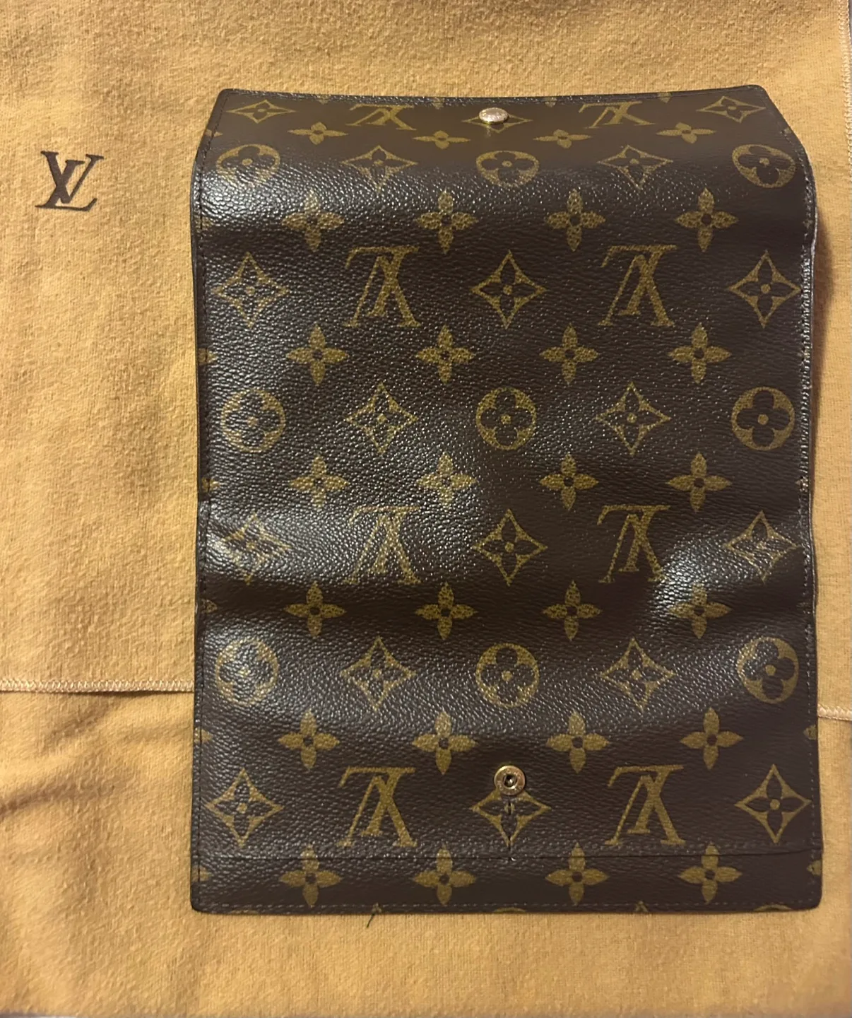 Authentic Louis Vuitton Monogram Canvas Wallet image indicator(3)