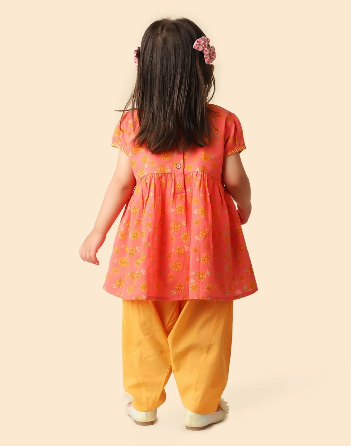 Fabindia Orange %100 Cotton Printed Set (6-12months) image indicator(2)