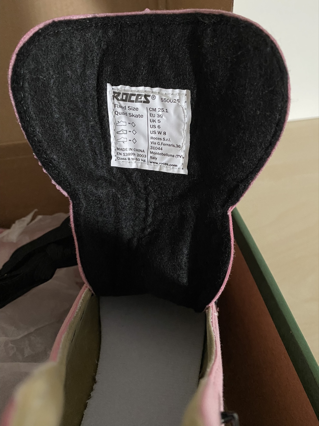 Roces RC1 Classicroller QuadSkates - Pink Suede Size 8-8.5 - photo 3