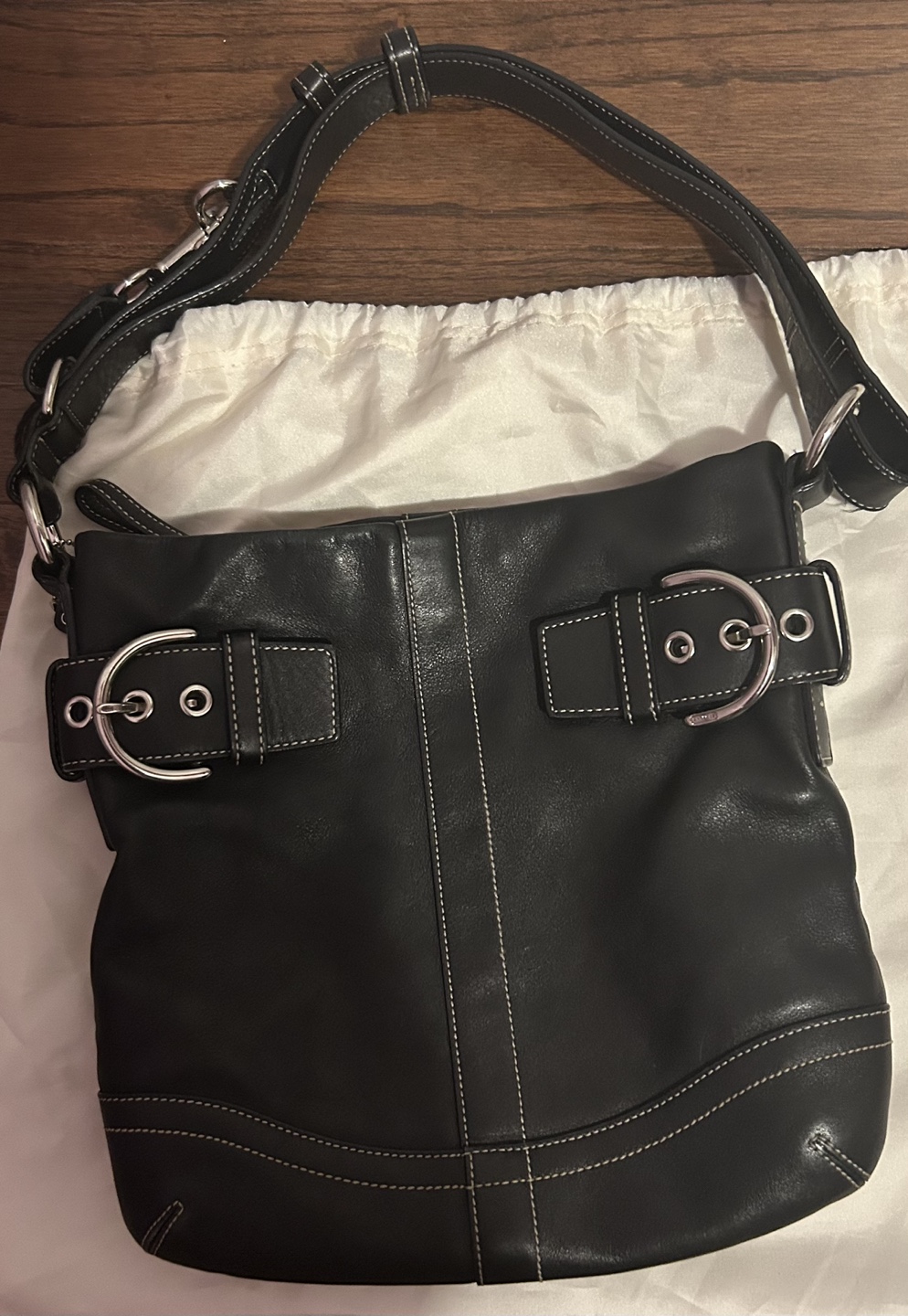 Coach Leather Shoulder Bag - Black