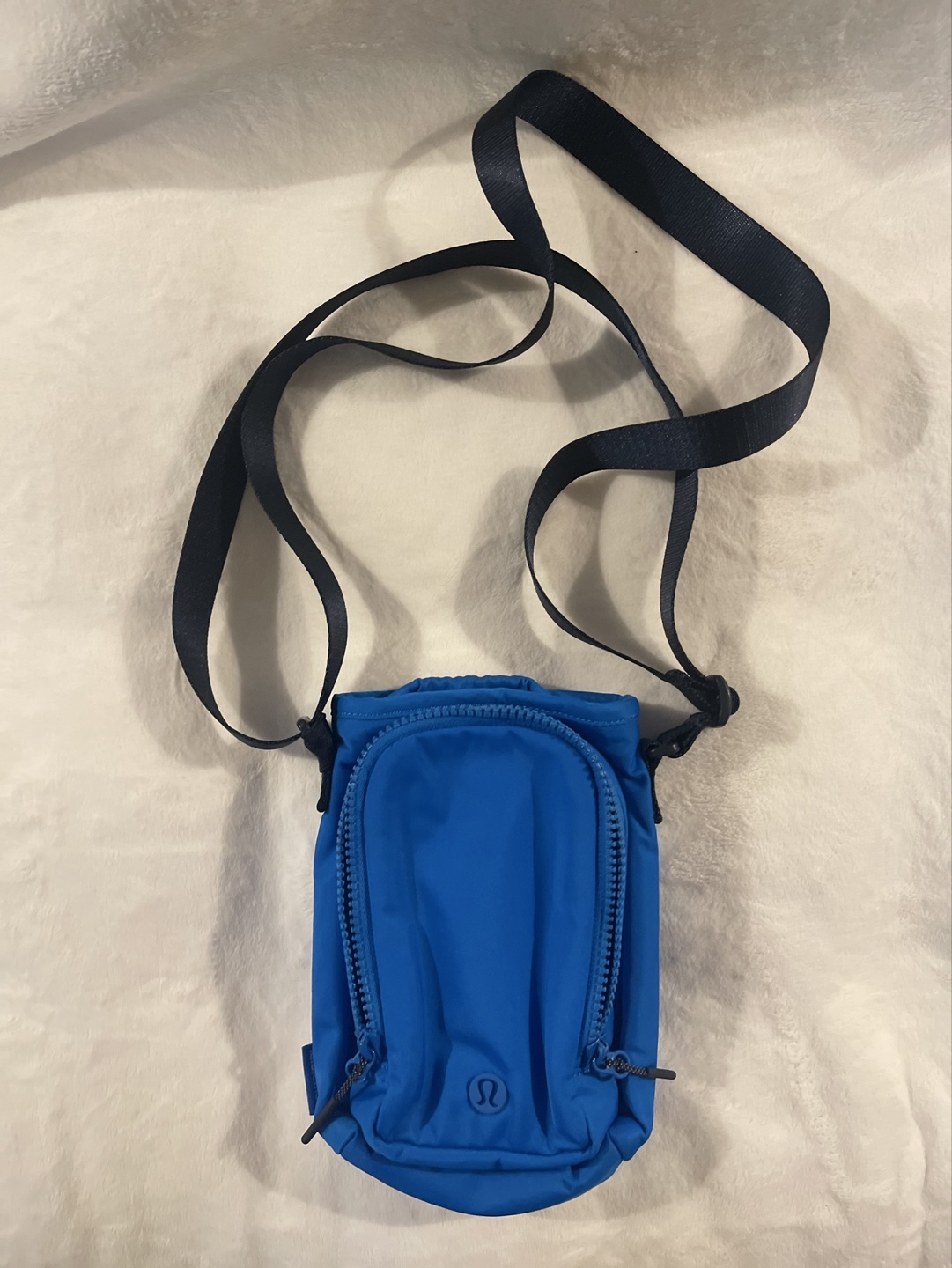 Lululemon Water Bottle Crossbody Bag - Blue - photo 3