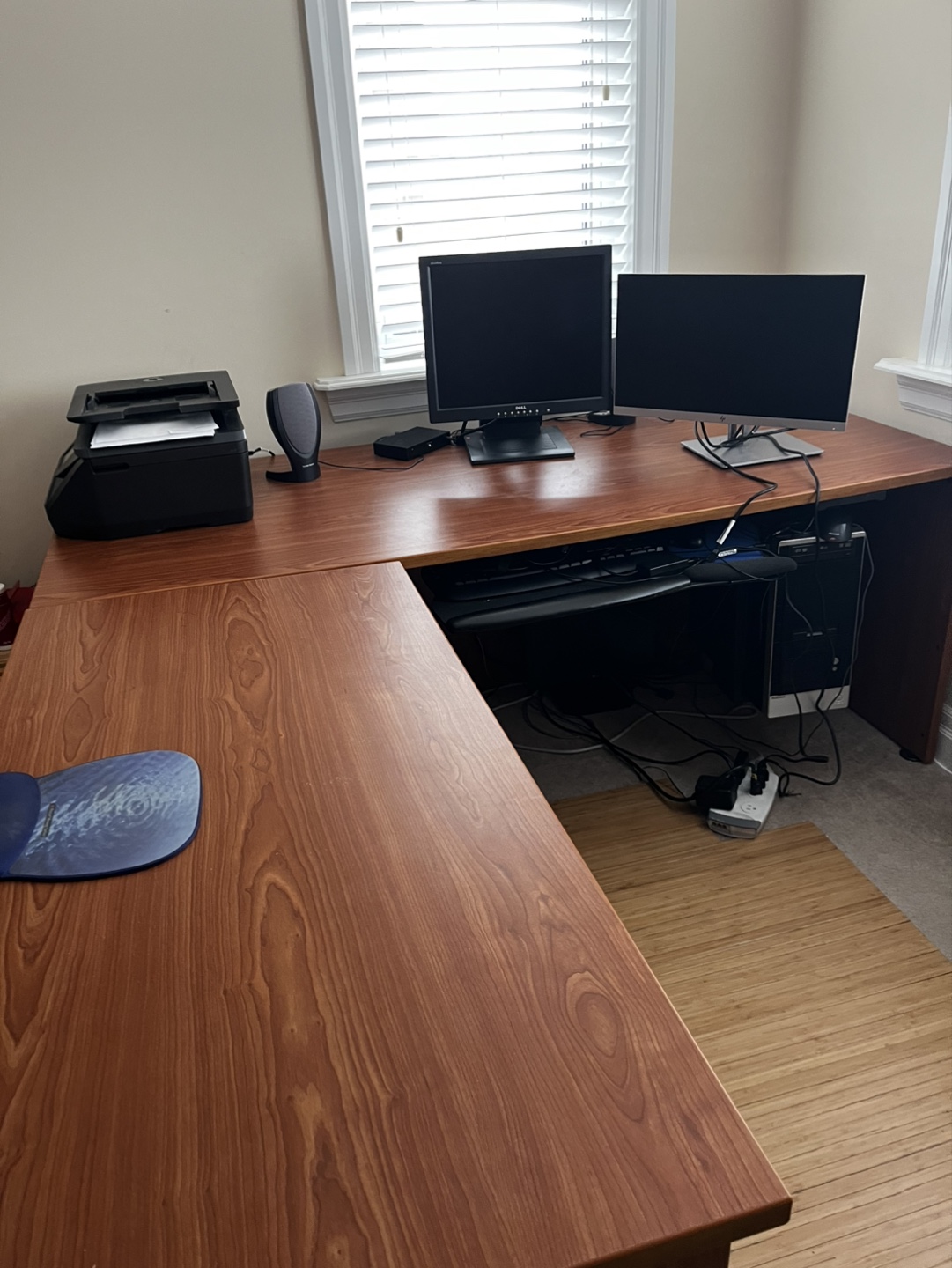 L-Shaped Computer Desk with Keyboard Tray