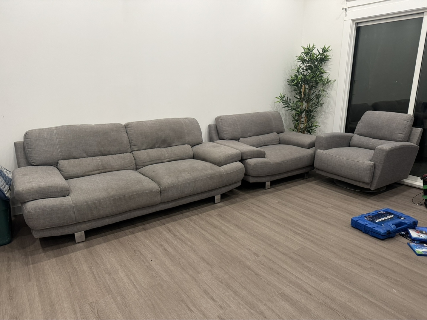 Grey Fabric Sectional Sofa Set