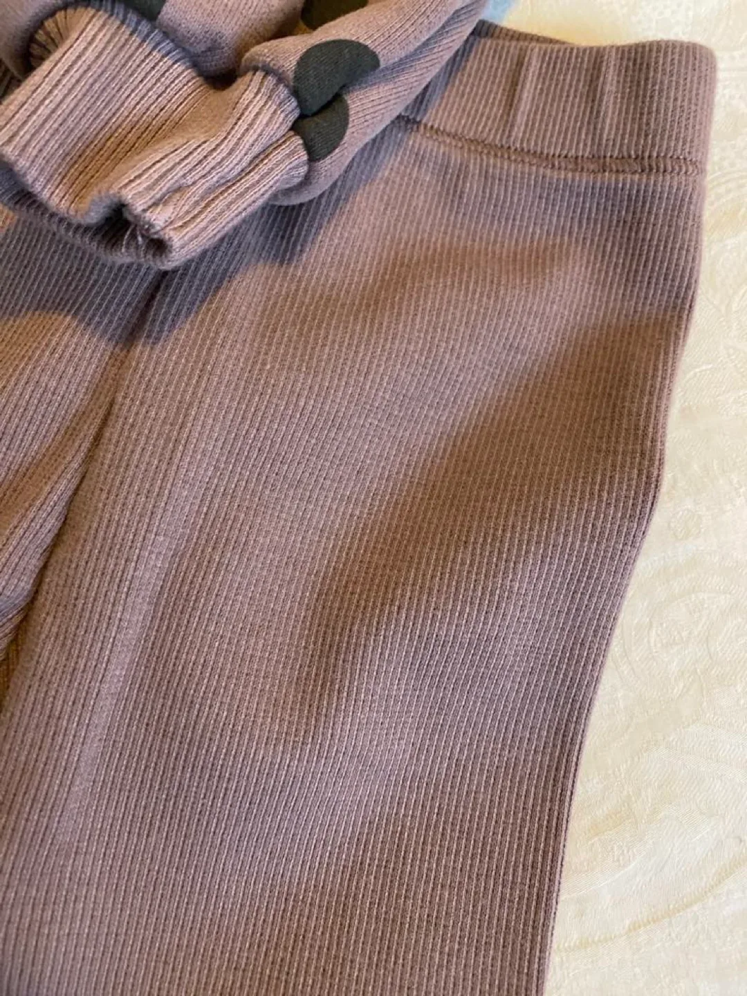 3T -ZARA Kids' mauve polka dot sweatshirt and leggings set image indicator(5)