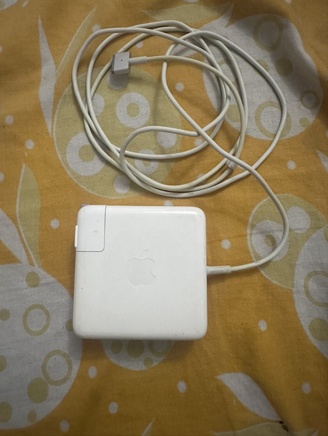Apple 85W MagSafe 2 Power Adapter - Model A1424
