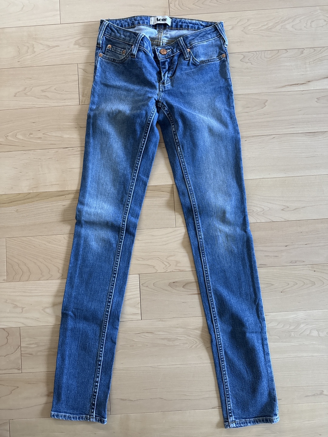 Acne Jeans Size 25/32