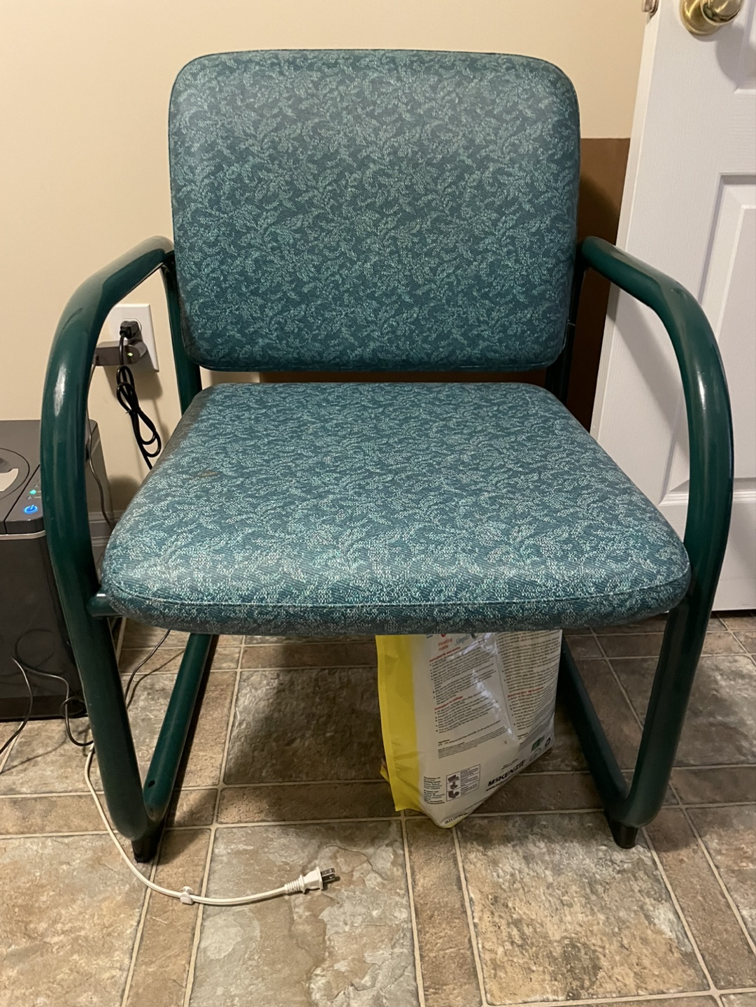 Green Metal Frame Waiting Room Chair