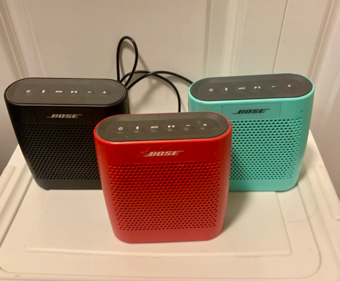 Bose Soundlink Color Bluetooth Speaker • Model 415859 Portable image indicator(5)