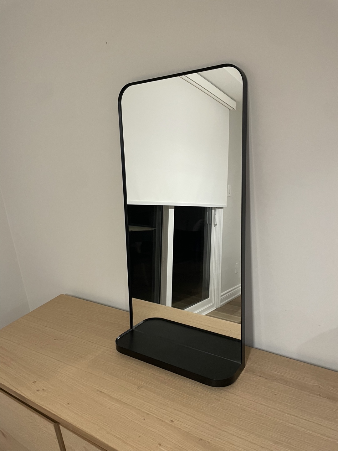 Black Mirror with Shelf