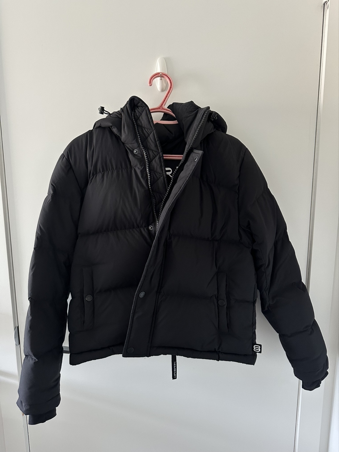 The SuperPuff Shorty Black - Size S