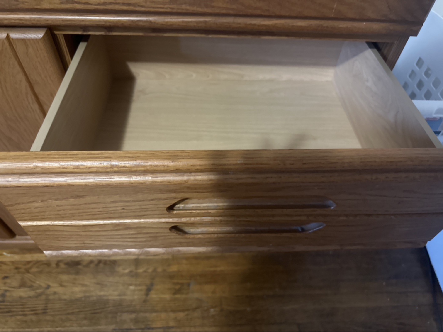Oak Wood Dresser with Drawers - photo 2