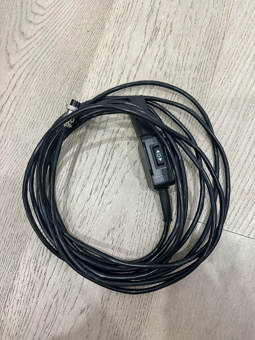 Portable Electric Hoist - 500kg Capacity image indicator(9)