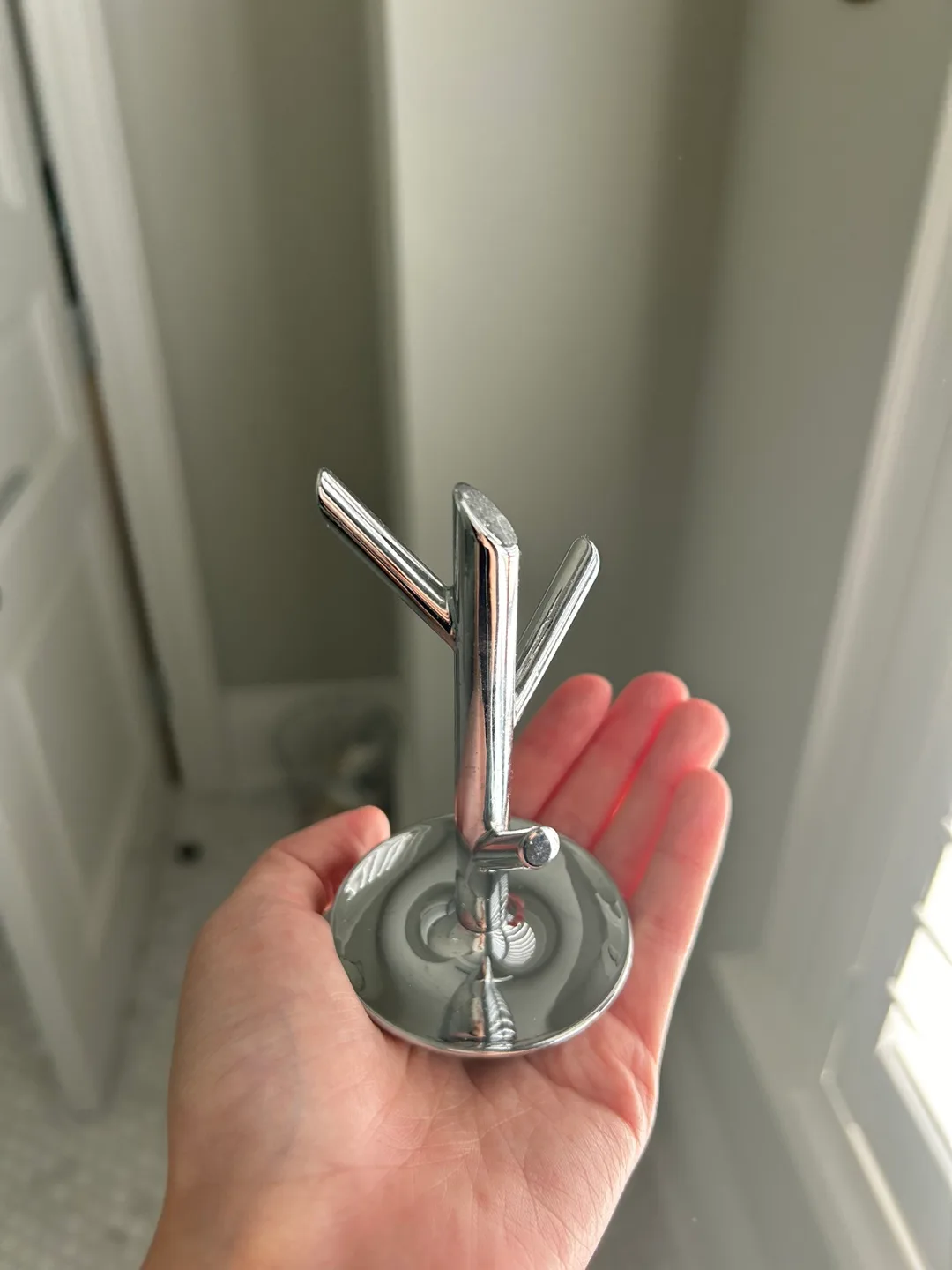 small jewelry holder (Umbra) thumbnail