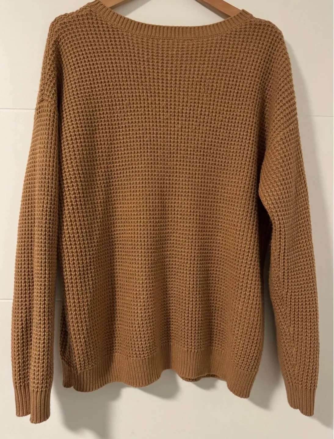 Urban Outfitters brown waffle knit sweater size small image indicator(2)