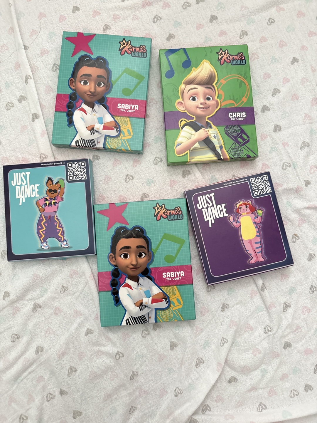 Karma's World and Just Dance Toy/Jouet Boxes