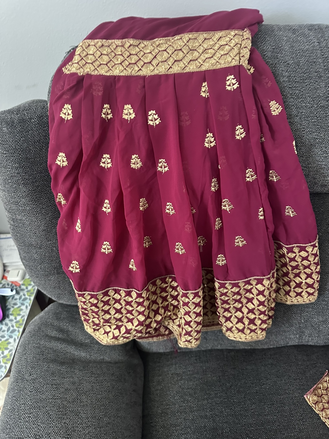Gorgeous Pink and Maroon Pakistani Shalwar Kameez - photo 3
