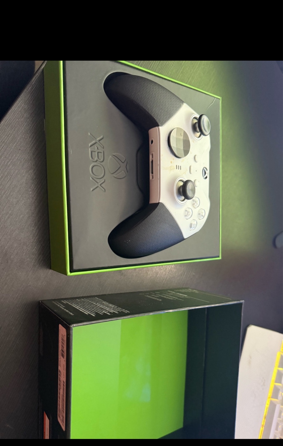 Xbox Elite Series 2 Core Wireless Controller - White - photo 2