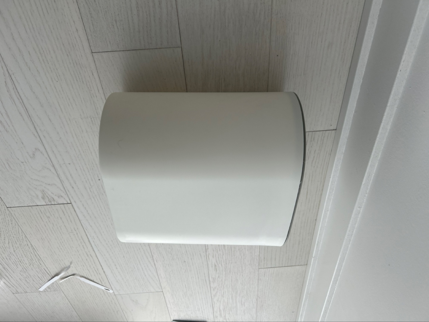 White and Grey Small Trash Can - photo 4