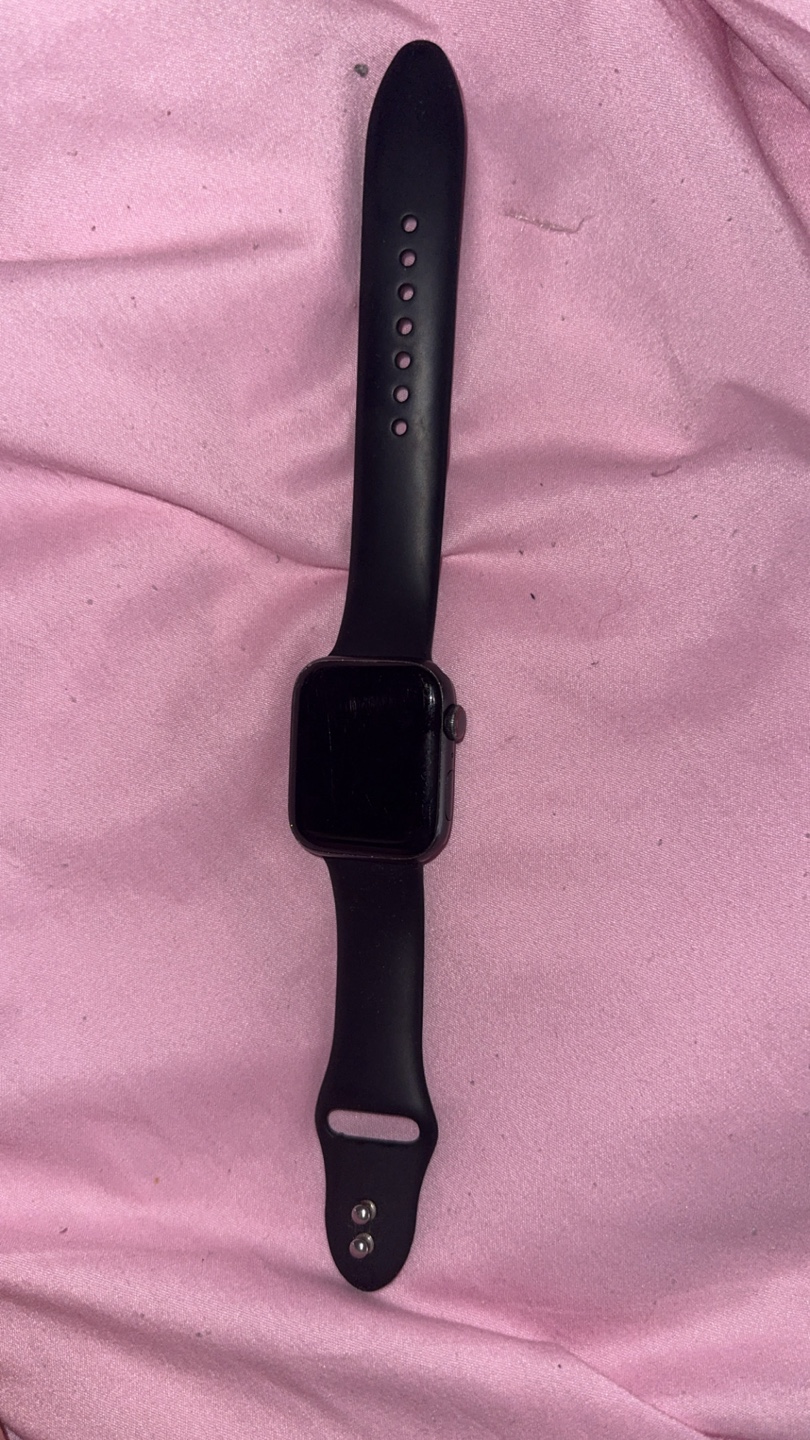 Apple Watch SE 44mm (GPS) – Black – w/ Extras
