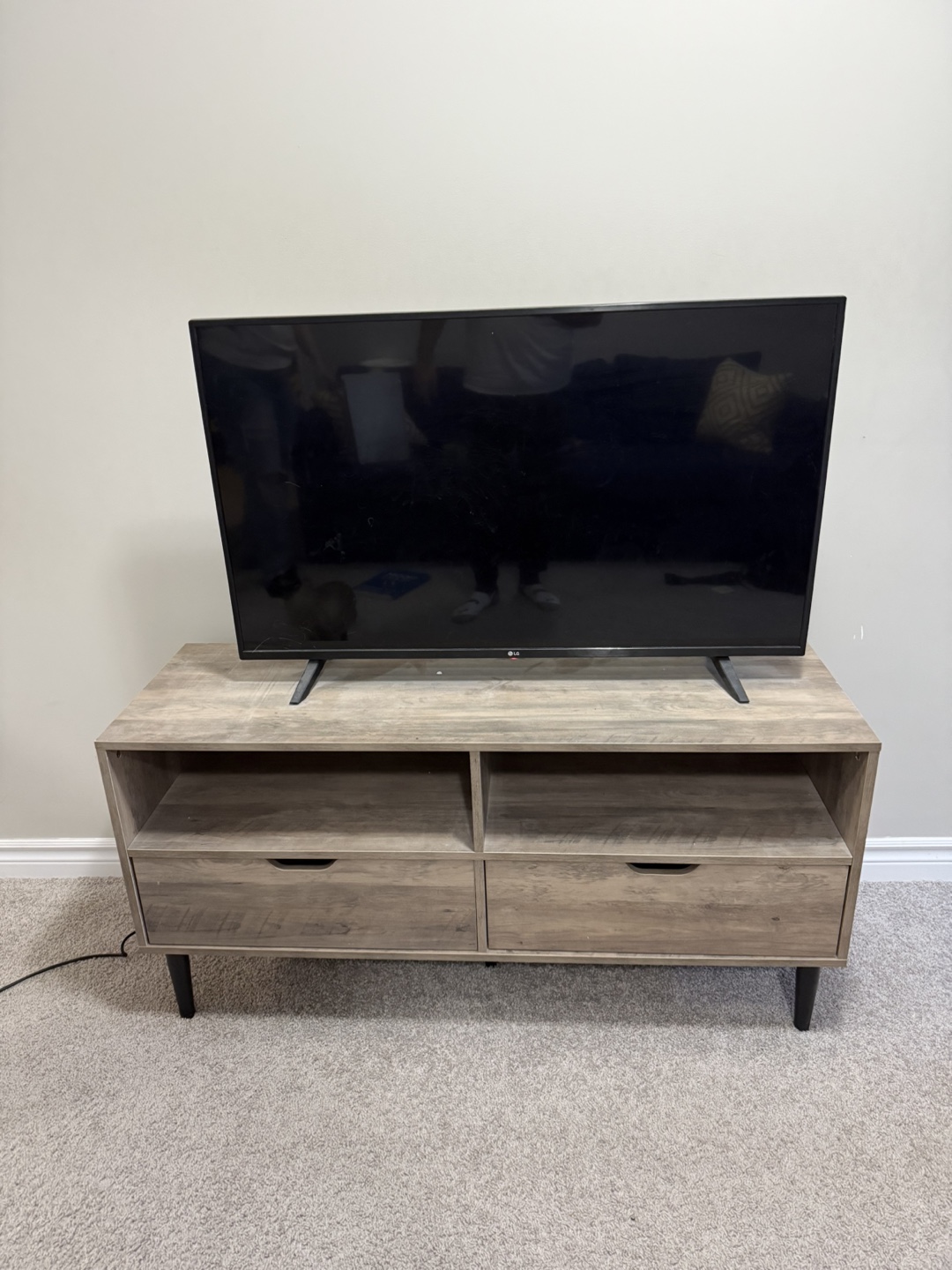 LG Smart TV - 43 Inch WITH TV stand - photo 4